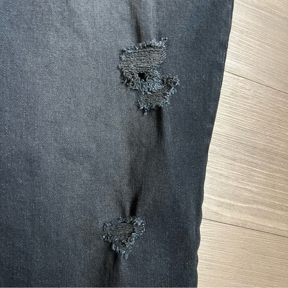 NWT Old Navy Distressed Black High Rise O.G. Straight Ankle Jeans Size 18 - Picture 4 of 7